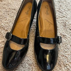 Euro Sofft Leather Pumps